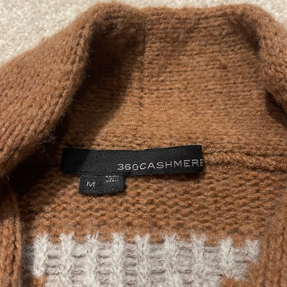 360 cashmere sweater white tan and black with 2 front pockets - Picture 3 of 4